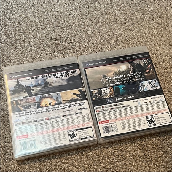 Sony Call of Duty MW3 and Ghosts PS3 Game Set - Black and White Covers - Picture 2 of 3